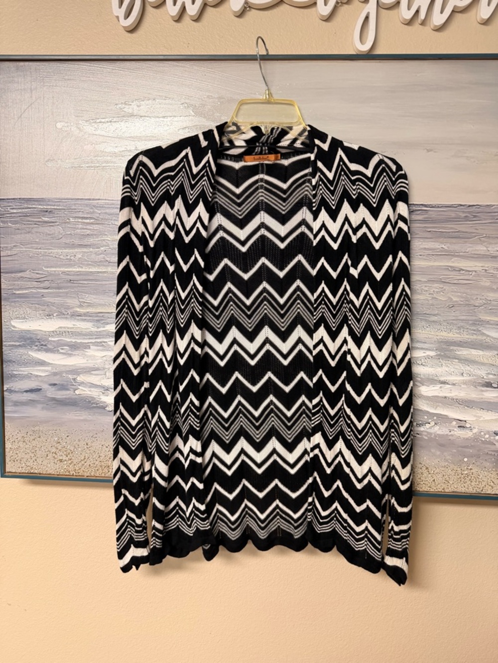 Belldini Women’s Size Medium Black and White Chevron Open Front Knit Cardigan